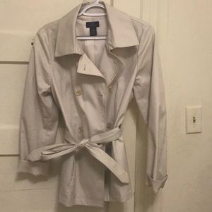 Brooks Brothers Classic tan short trench coat